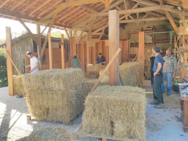 les dièdres en place, on empile